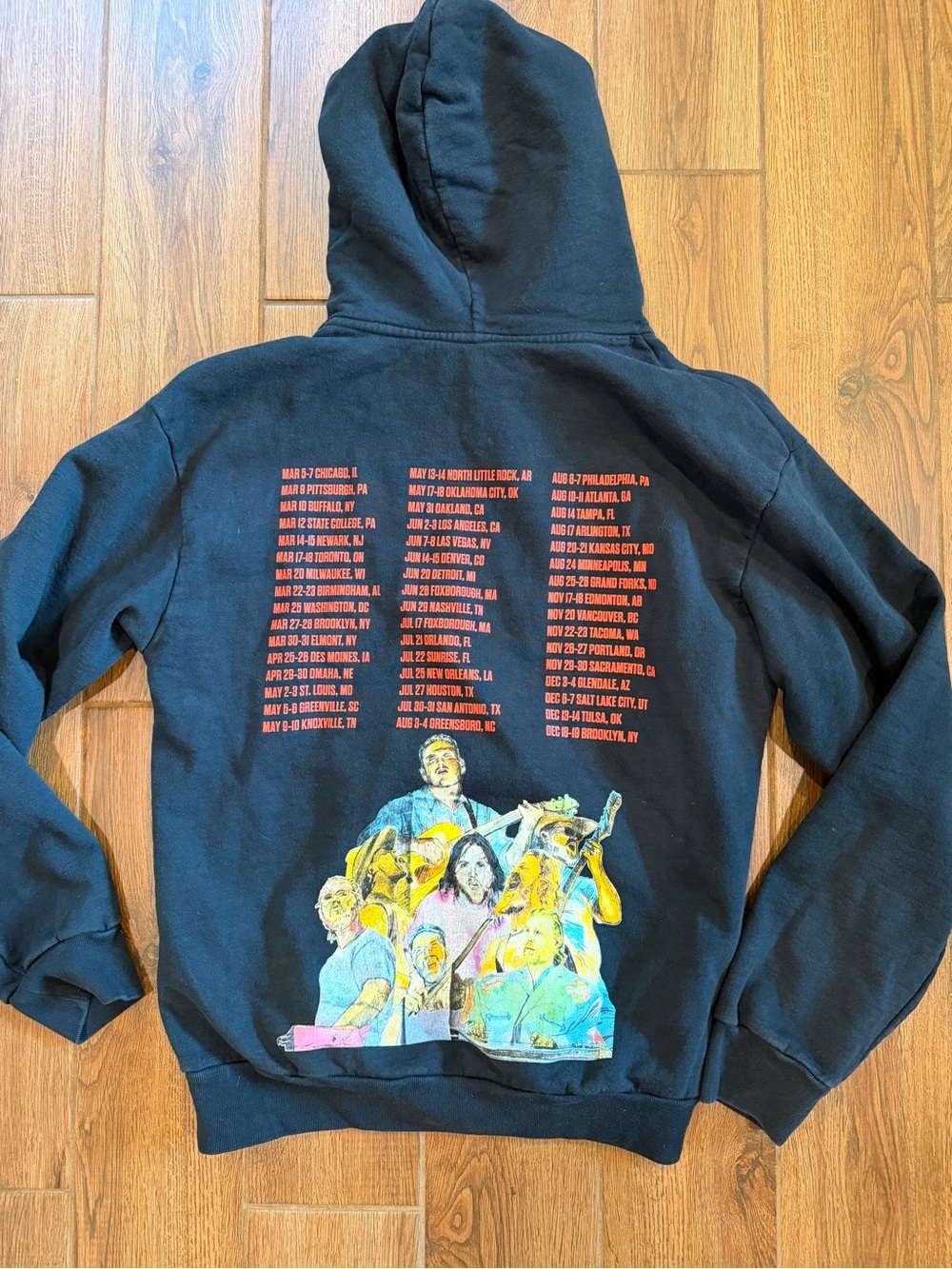 Zach Bryan Black heavy duty Graphic Band Tour Hoodie / men’s large